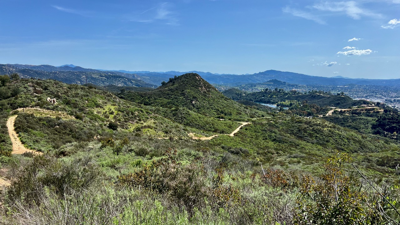 Exploring Daley Ranch Park: A Sunny Morning Adventure