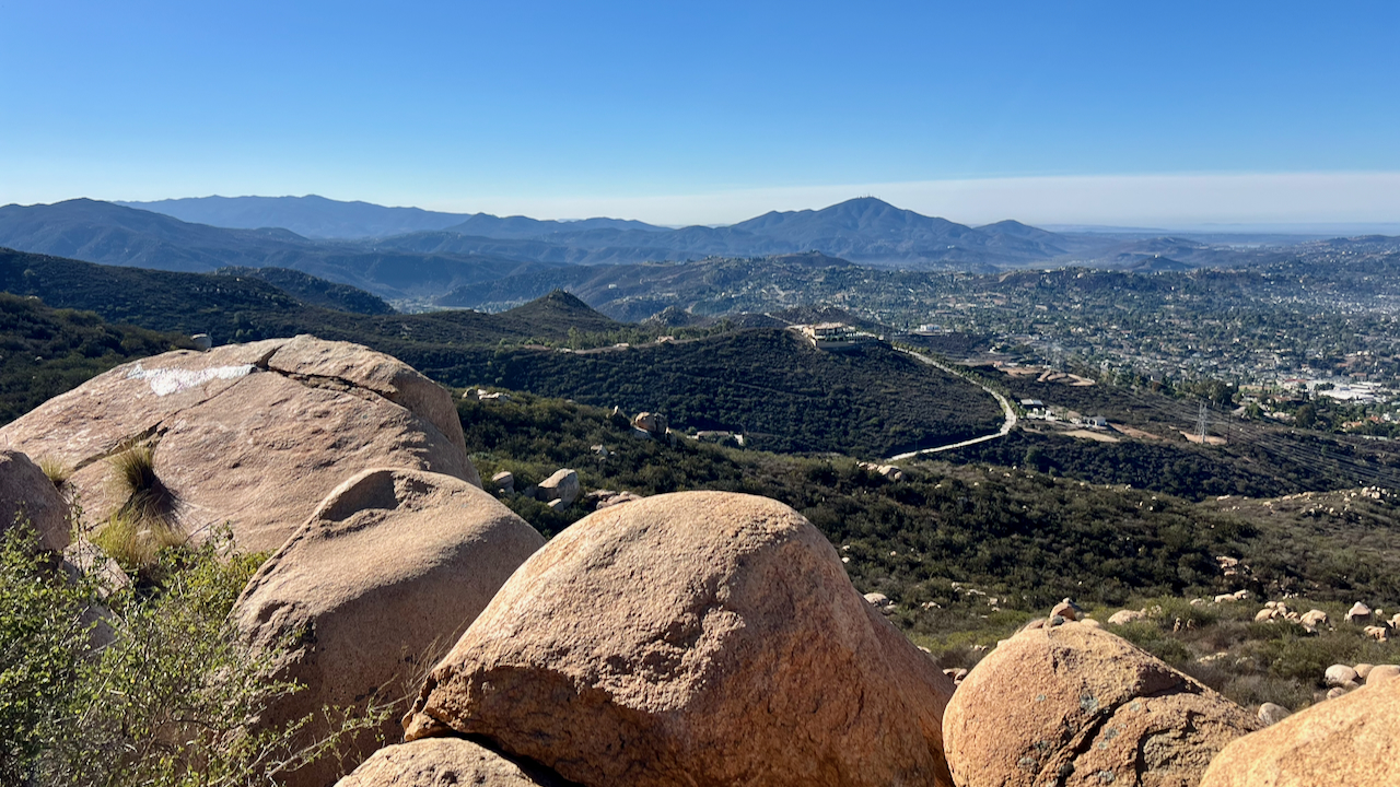 A Sunny Morning in Crestridge