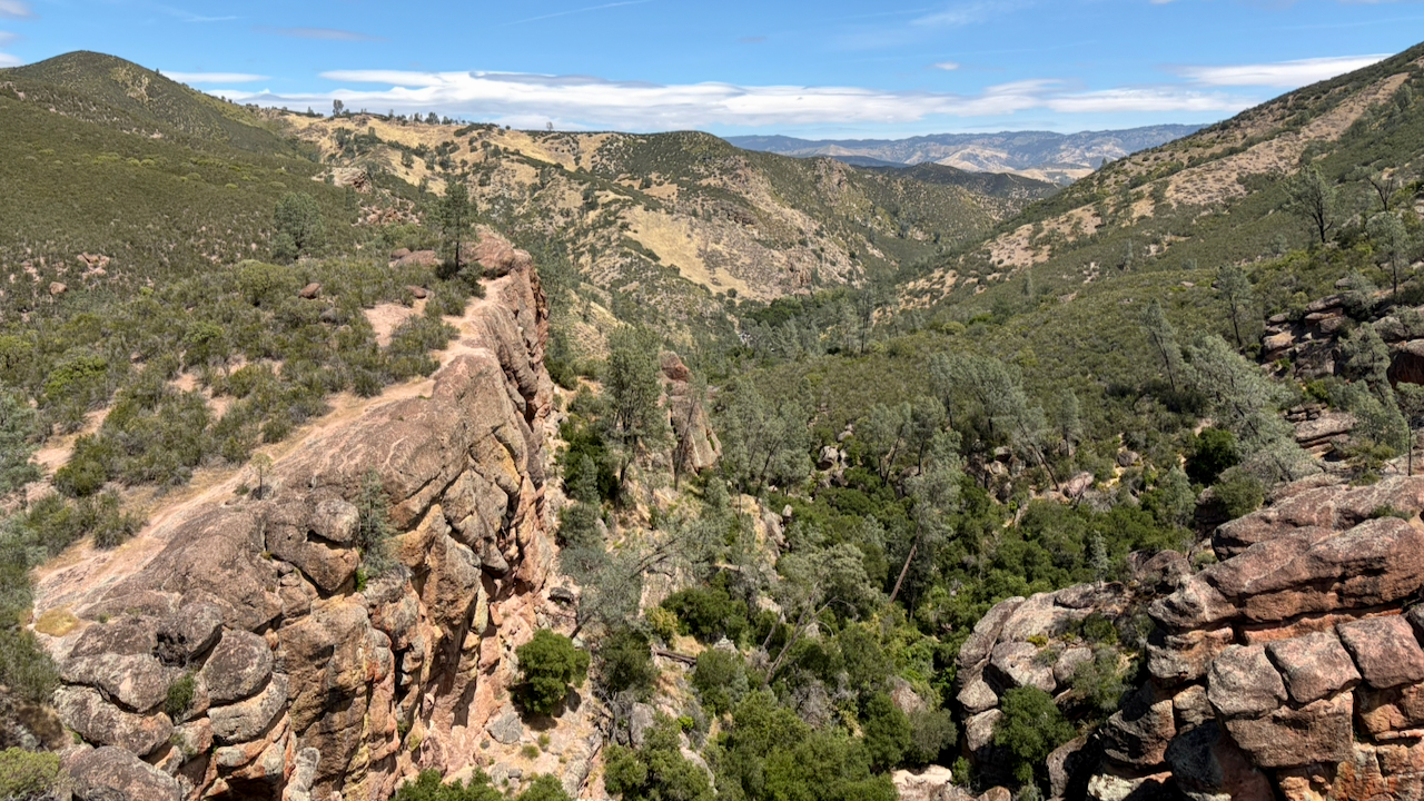 A Spring Loop at Pinnacles